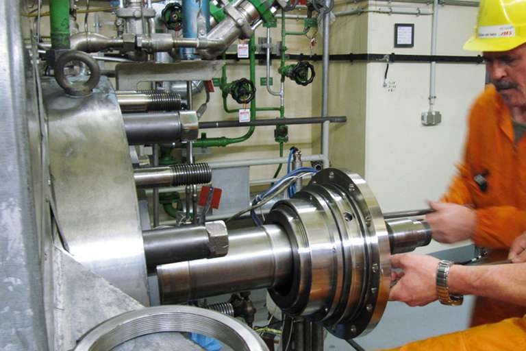 Shaft seal for main feedwater  pump